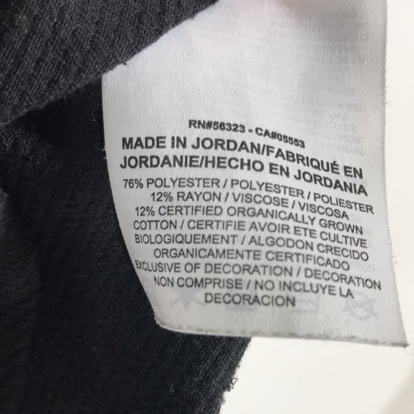 Nike Dry-Fit Split Back T-Shirt - Small - Picture 5 of 7